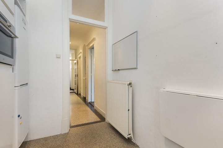 Foto 12 van Van Beuningenstraat 65