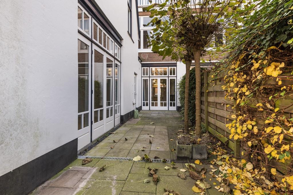 Foto 15 van Van Beuningenstraat 65