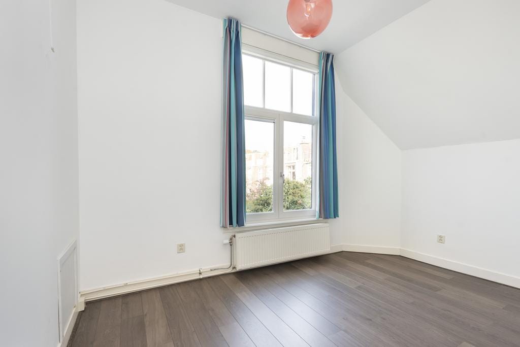 Foto 28 van Van Beuningenstraat 65