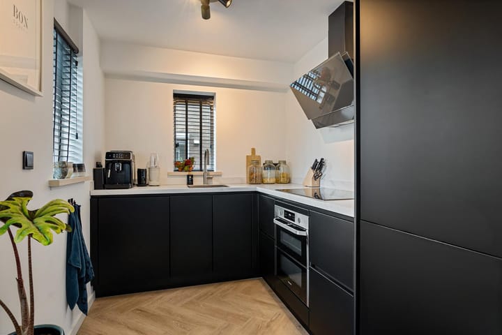 Foto 24 van Roos Vosstraat 15