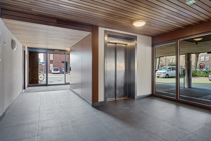 Photo 10 of Kenenburgstraat 12