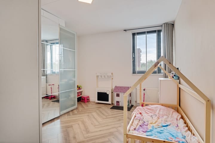 Photo 38 of Kenenburgstraat 12