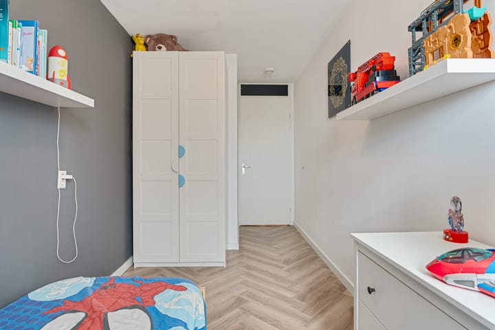 Photo 41 of Kenenburgstraat 12