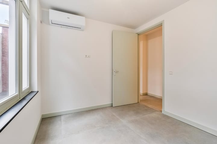 Foto 18 van Grotestraat 67