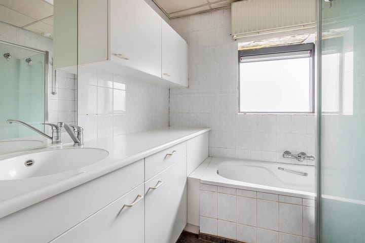 Photo 15 of Molenstraat 42