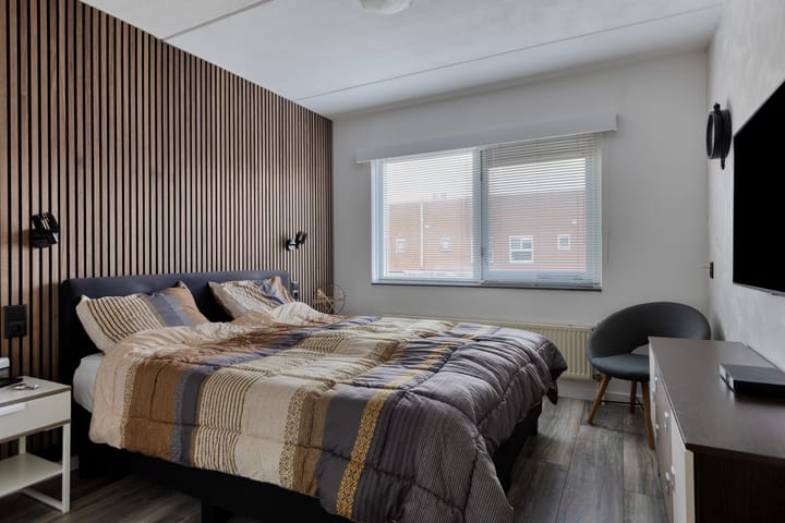 Photo 18 of George Martensstraat 23