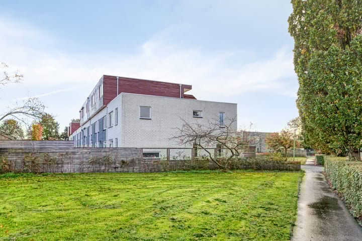 Photo 4 of George Martensstraat 23