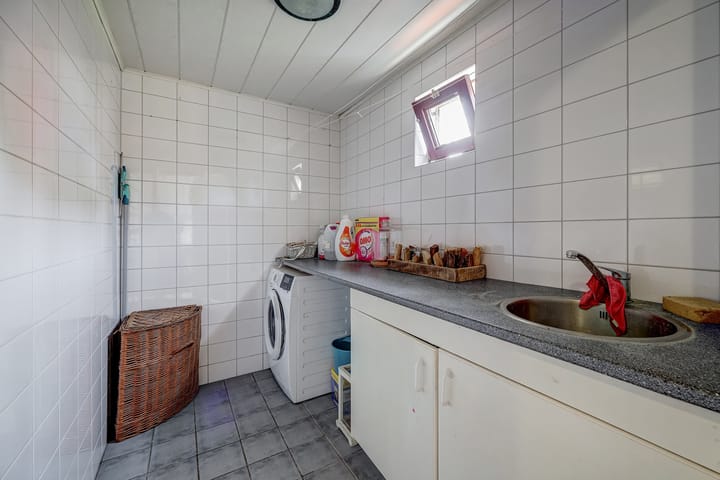 Foto 15 van Offenbachstraat 8