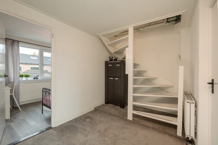 Foto 13 van Asterstraat 8