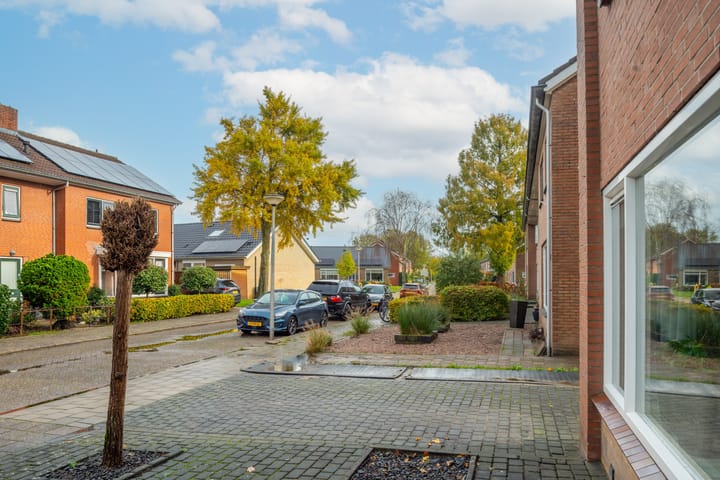 Foto 4 van Asterstraat 8