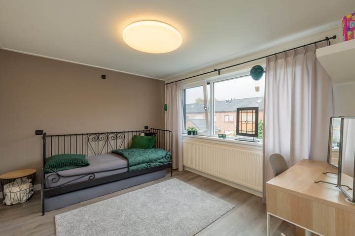 Foto 15 van Asterstraat 8