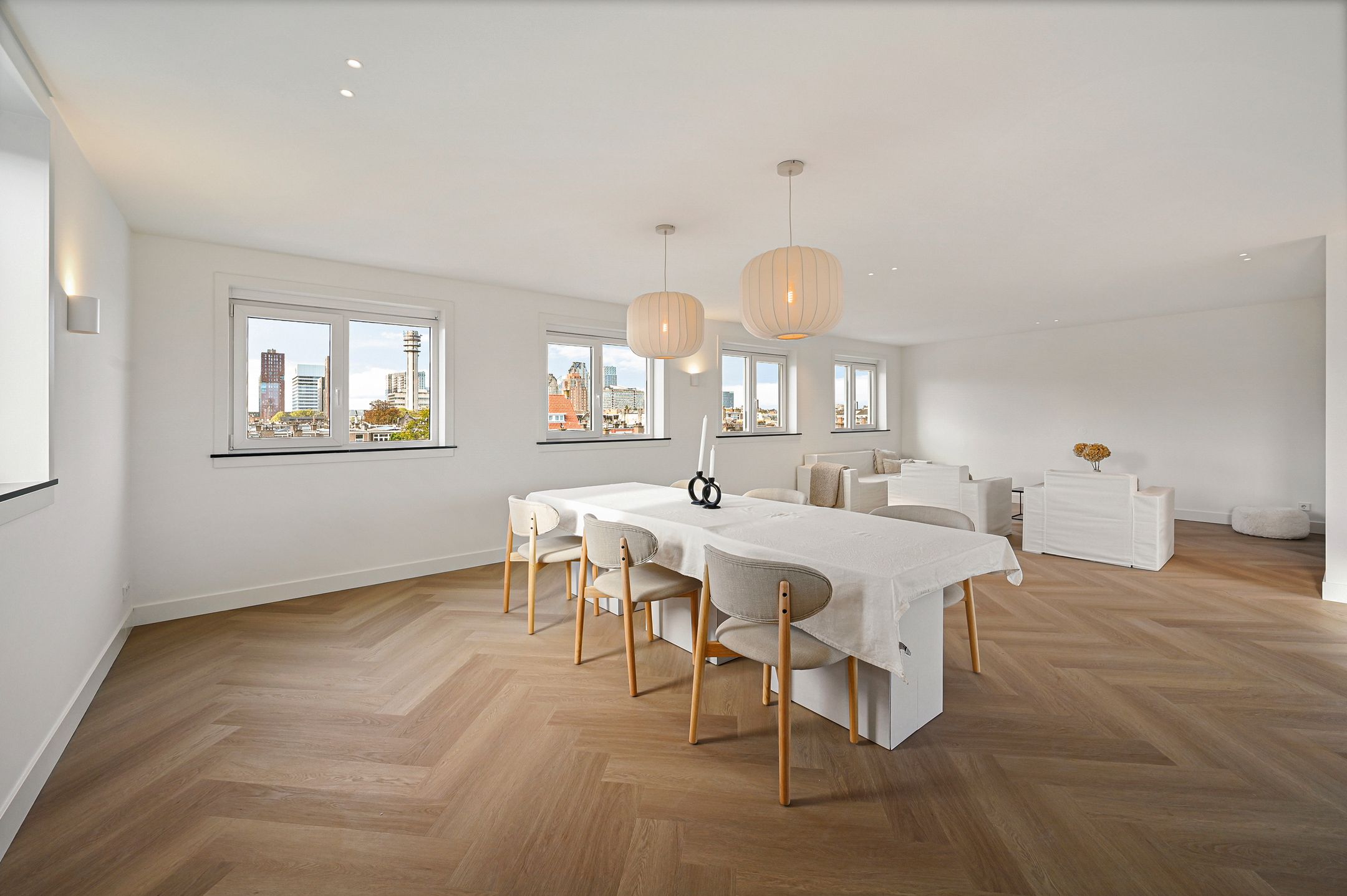 Photo 33 of Hendrik Zwaardecroonstraat 222