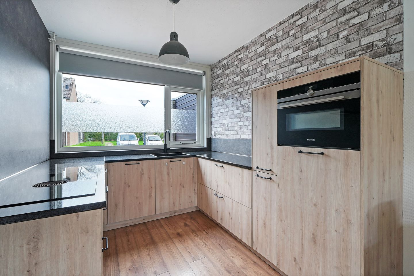 Foto 10 van Oosterscheldestraat 27