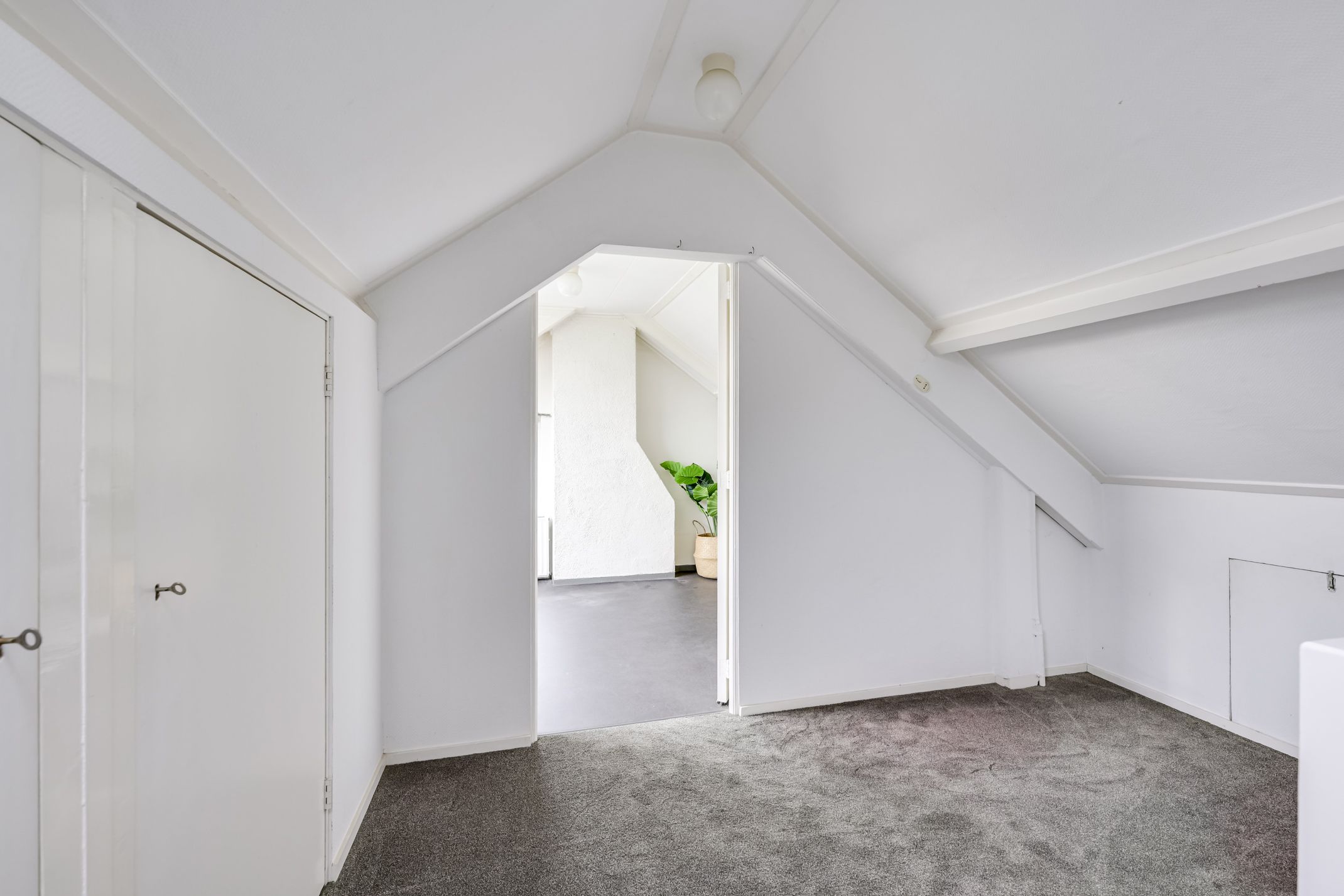 Photo 42 of Ambachtstraat 6