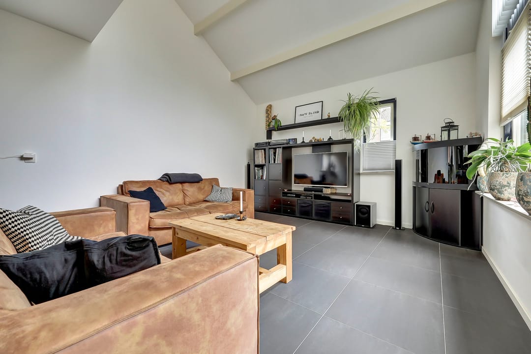 Foto 8 van Esdoornlaan 5