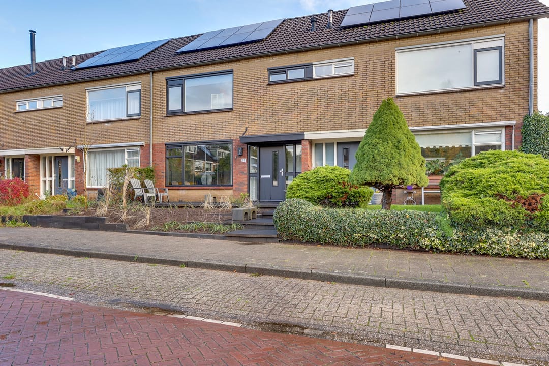 Foto 1 van Dennenlaan 51