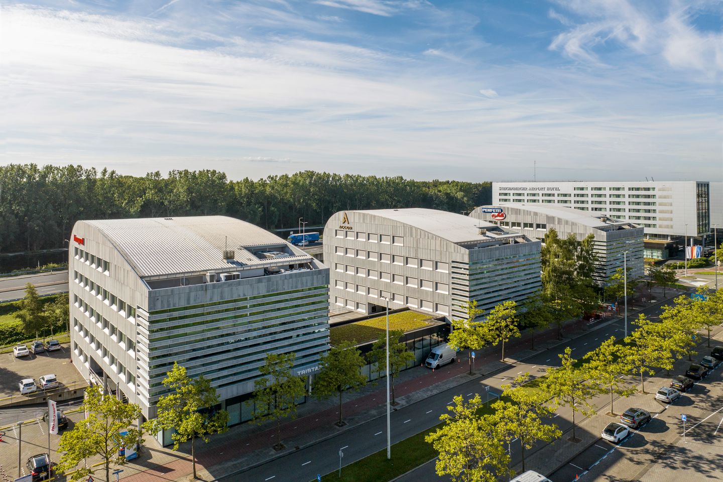 Bekijk foto 2 van Stationsplein-ZW 961-1019