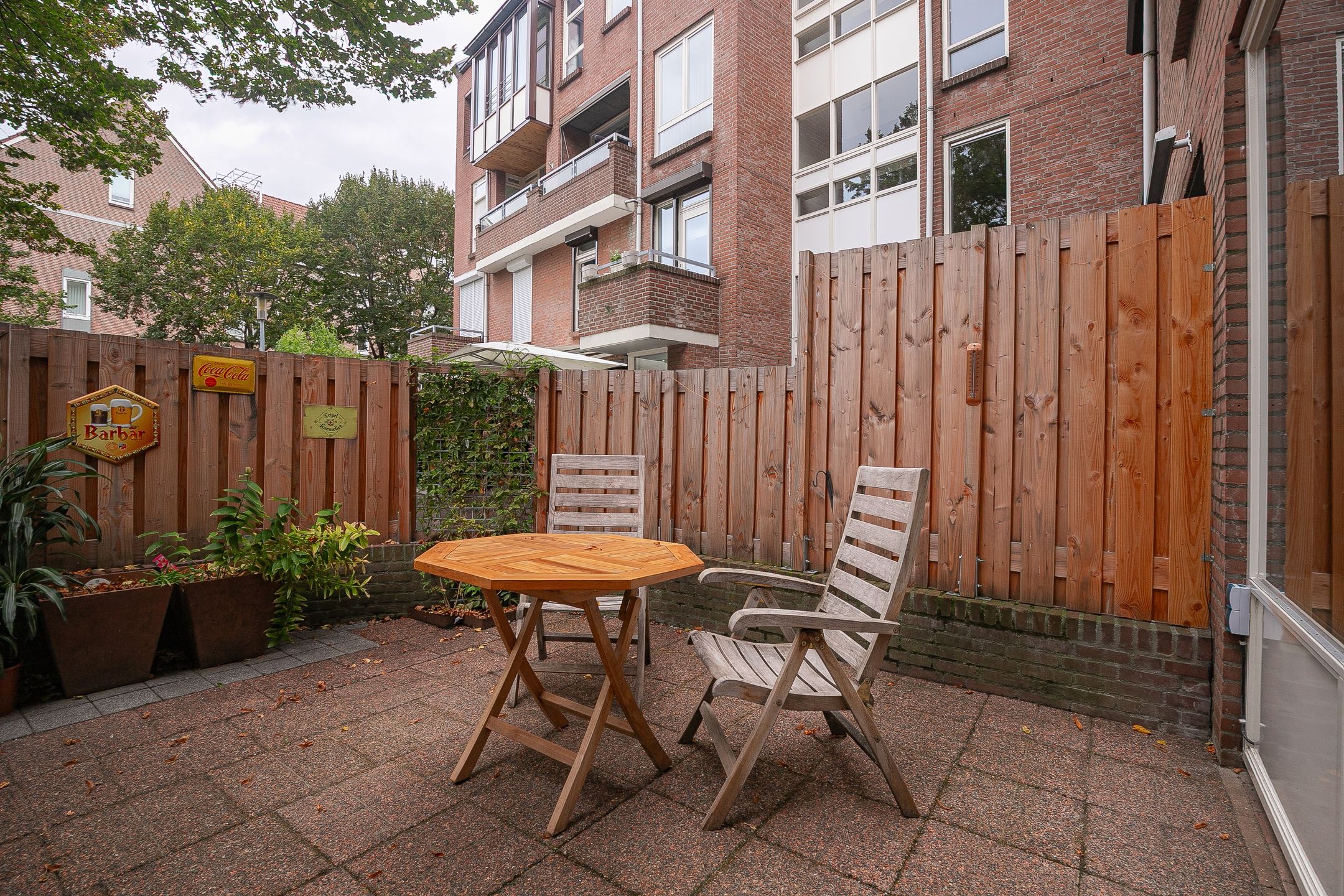 Foto 9 van Lakenweversplein 4