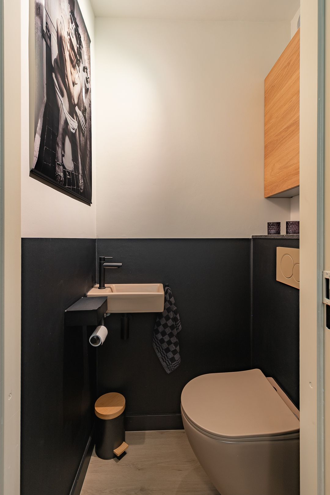 Foto 13 van Lakenweversplein 4