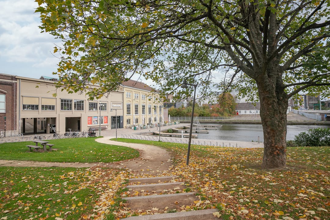 Foto 28 van Lakenweversplein 4