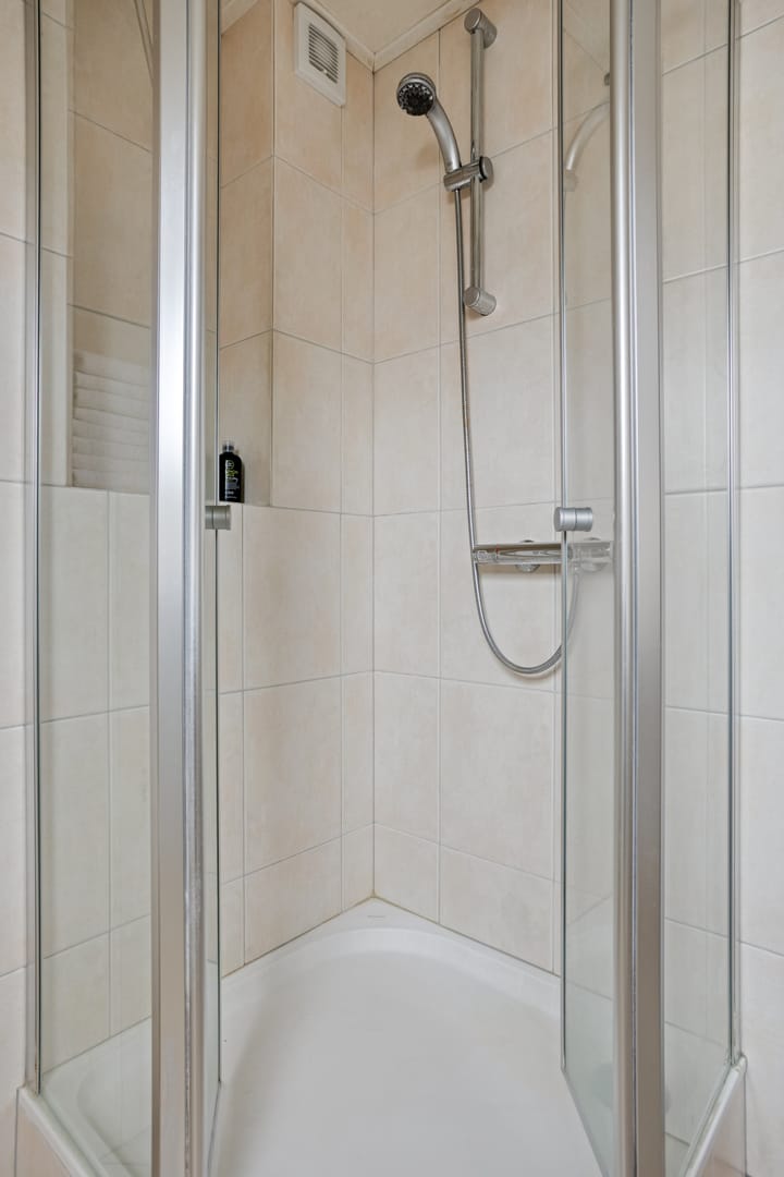 Photo 33 of Van Vlattenstraat 42