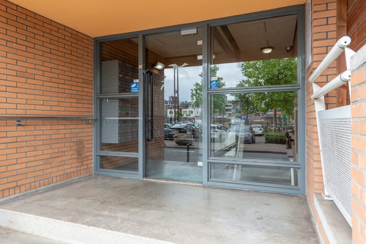 Photo 5 of Langgewenst 103