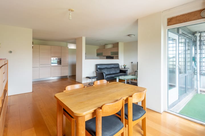 Photo 10 of Langgewenst 103