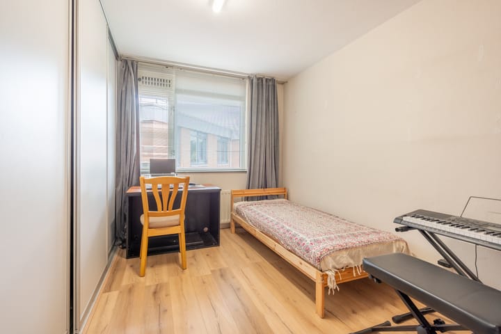 Photo 12 of Langgewenst 103