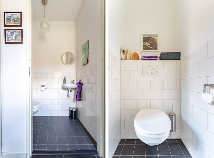 Photo 18 of De Ruyterstraat 76