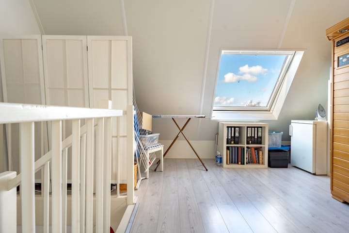 Photo 32 of De Ruyterstraat 76