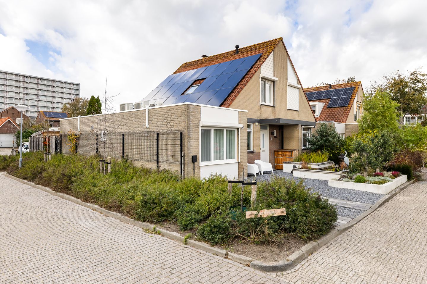 Foto 1 van Anna Blamanlaan 8