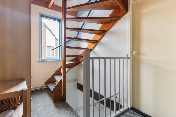 Foto 24 van Steven Huygenstraat 47