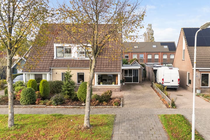 Foto 52 van Steven Huygenstraat 47