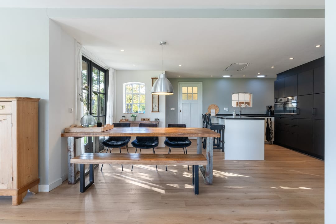 Photo 2 of Wartenterp 3