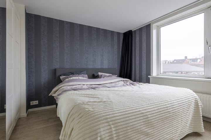 Photo 18 of Burgemeester Rothestraat 30