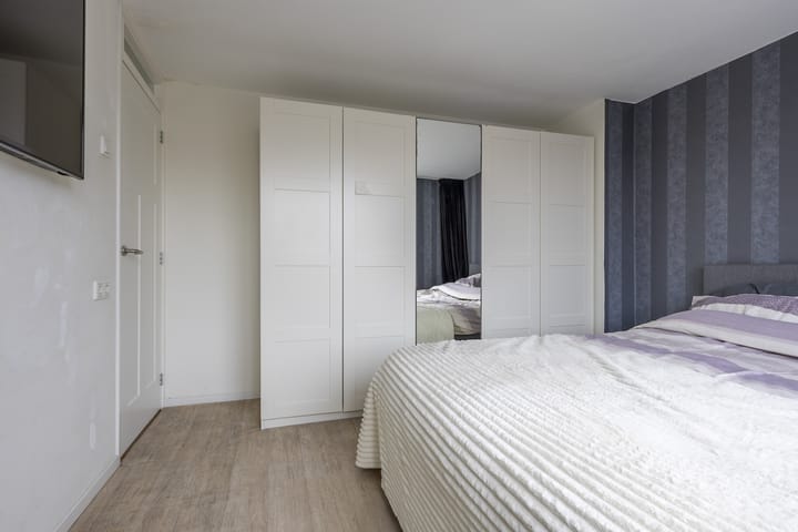 Photo 19 of Burgemeester Rothestraat 30