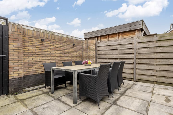 Photo 34 of Burgemeester Rothestraat 30