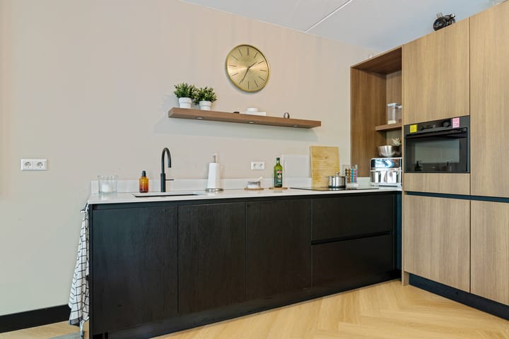 Foto 28 van Bernhardlaan 50