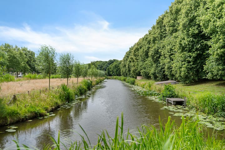 Foto 37 van Bernhardlaan 50