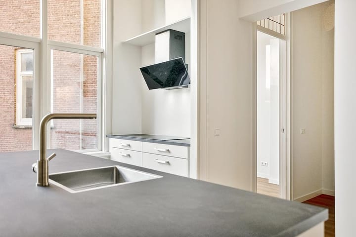 Foto 4 van Pieter de Hoochstraat 74-2