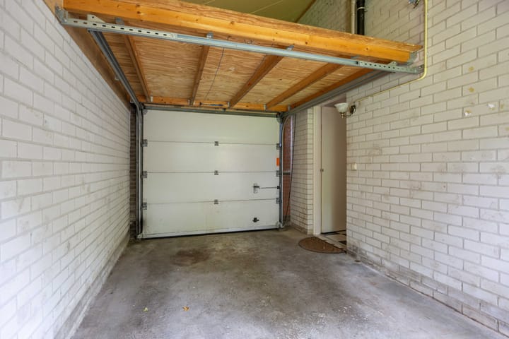 Foto 13 van Weegbree 17