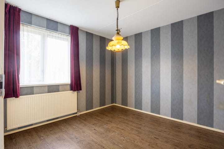 Foto 16 van Weegbree 17