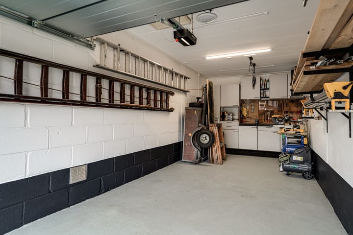 Foto 30 van Woerdstraat 13