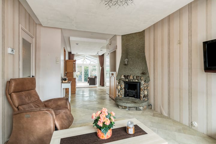 Photo 4 of Bunnikstraat 3