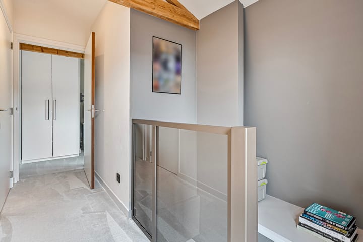 Photo 16 of Julianastraat 5