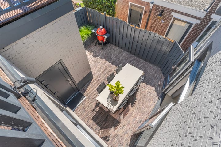 Photo 29 of Julianastraat 5