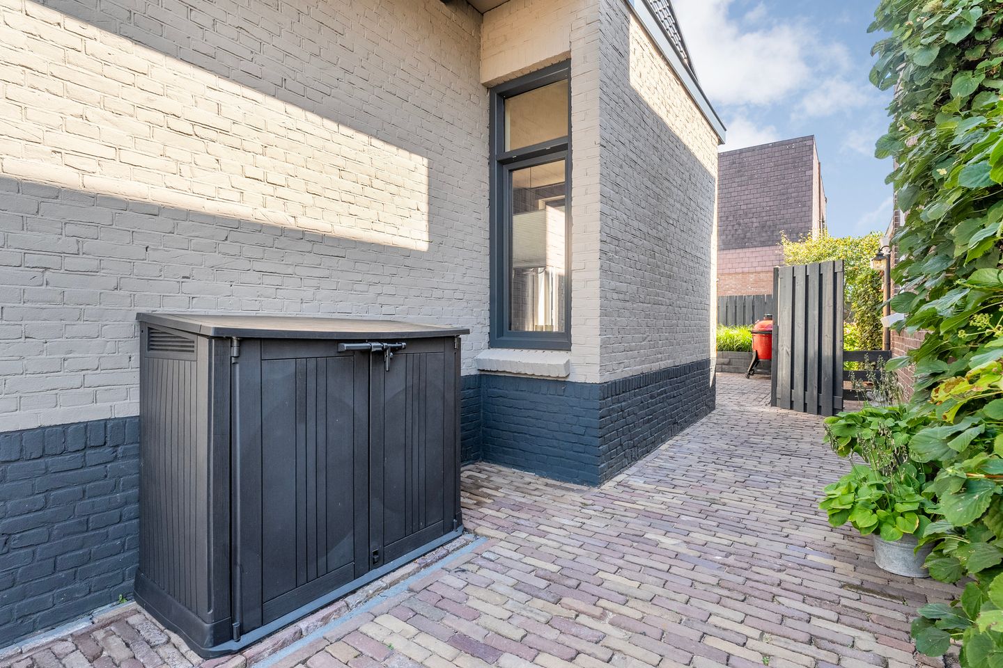 Photo 35 of Julianastraat 5