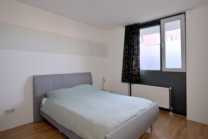 Foto 12 van Raamstraat 69