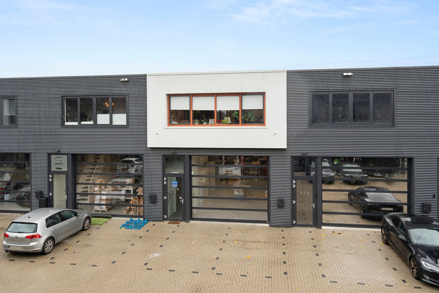 View photo 1 of Industrieweg Oost 9-f9