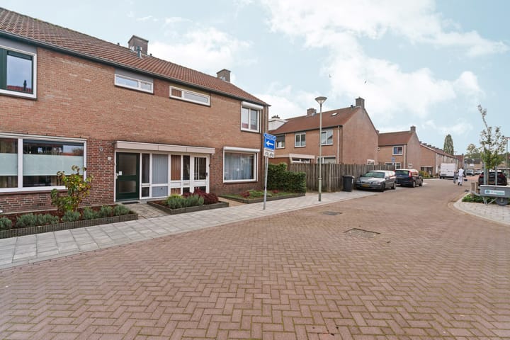 Foto 6 van Lijsterstraat 43